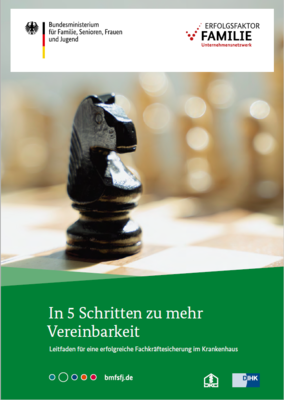 Broschüre mit Aufschrift "In 5 Schritten zu mehr Vereinbarkeit"