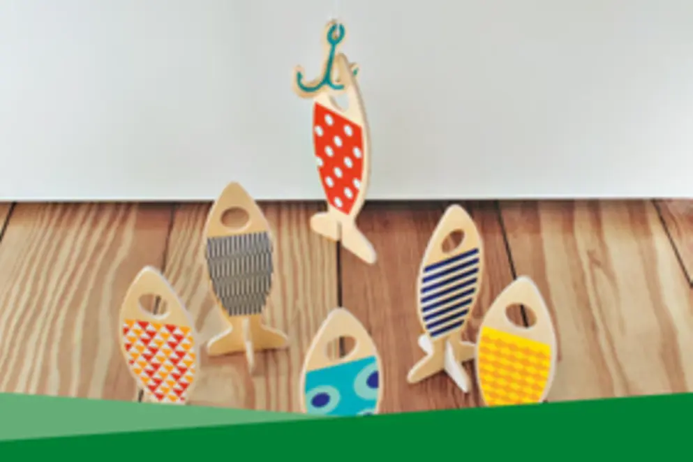 Broschüre mit Schriftzug "Mit Familienfreundlichkeit Personal gewinnen"