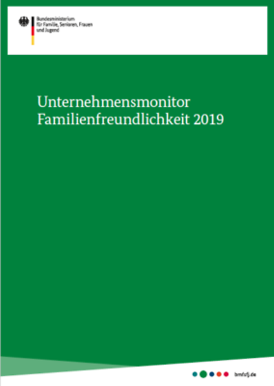 Broschüre mit Aufschrift "Unternehmensmonitor Familienfreundlichkeit 2019"