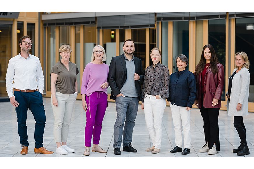 Teamfoto Netzwerkbüro "Erfolgsfaktor Familie"