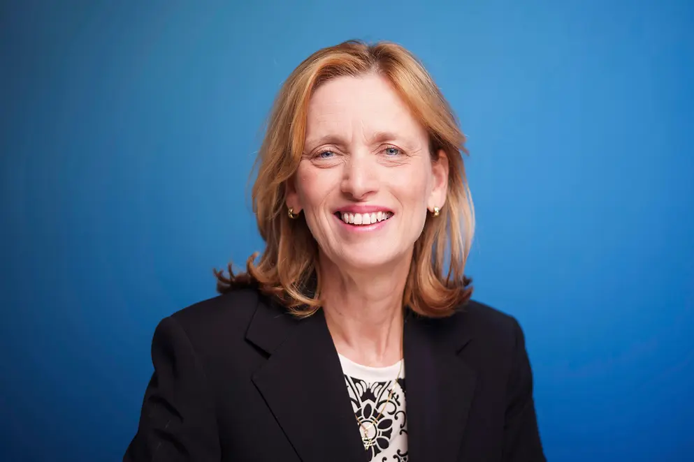 Porträt Bundesfamilienministerin Karin Prien